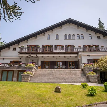 Hotel Rosa Delle Alpi