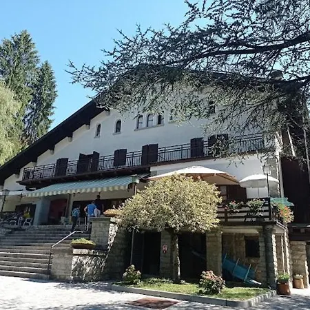 Hotel Rosa Delle Alpi Esino Lario