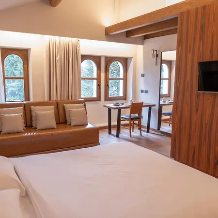 ホテル Rosa Delle Alpi