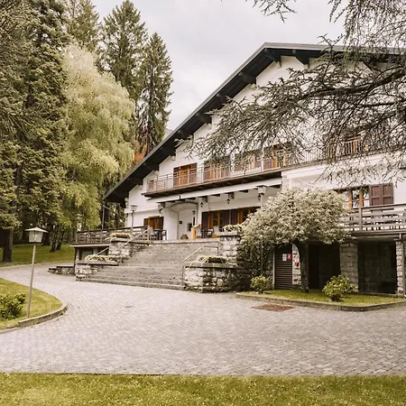 Hotel Rosa Delle Alpi