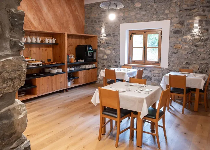 Hotel Rosa Delle Alpi